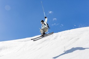 欧冠八强：国米2比0本菲卡 佩莱格里尼点名表扬双中卫表现